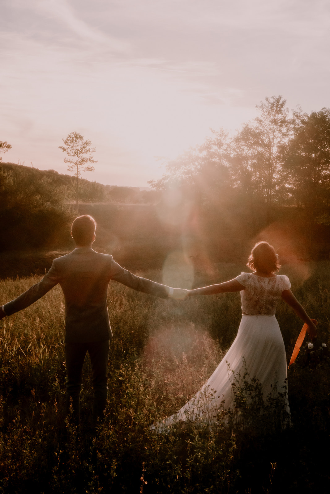 Charlotte Viguier photographe sociale poétique studio photo lumière naturelle Toulouse shooting reportage mariage elopement engagement lifestyle